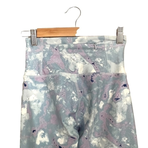 WILDFOX Watercolor Print Leggings - Picture 6 of 8